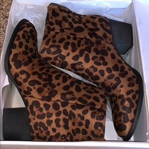 Leopard booties